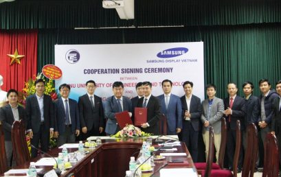 Cooperation between VNU University of Engineering and Technology (VNU-UET) and Samsung Display Vietnam (SDV) in postgraduate training