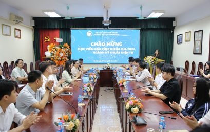 Gặp mặt tân học viên cao học khóa QH-2024 ngành Kỹ thuật điện tử